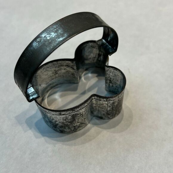 Vtg SET Aluminum Cookie Cutter w/ Handle Metal Heart Fish Mickey Mouse Arrow - Picture 5 of 10